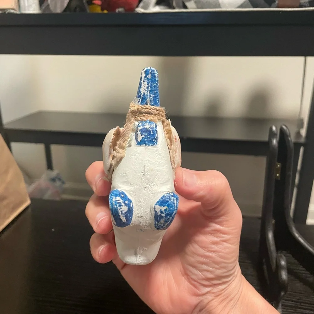 Handcrafted Blue and White Decorative Fish With Shells - Picture 6 of 6